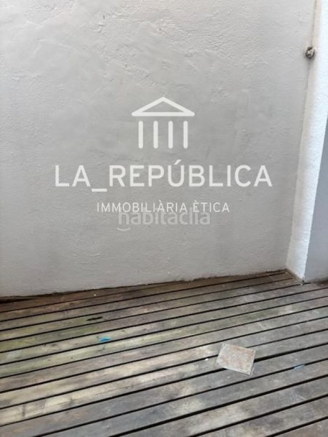 21582631